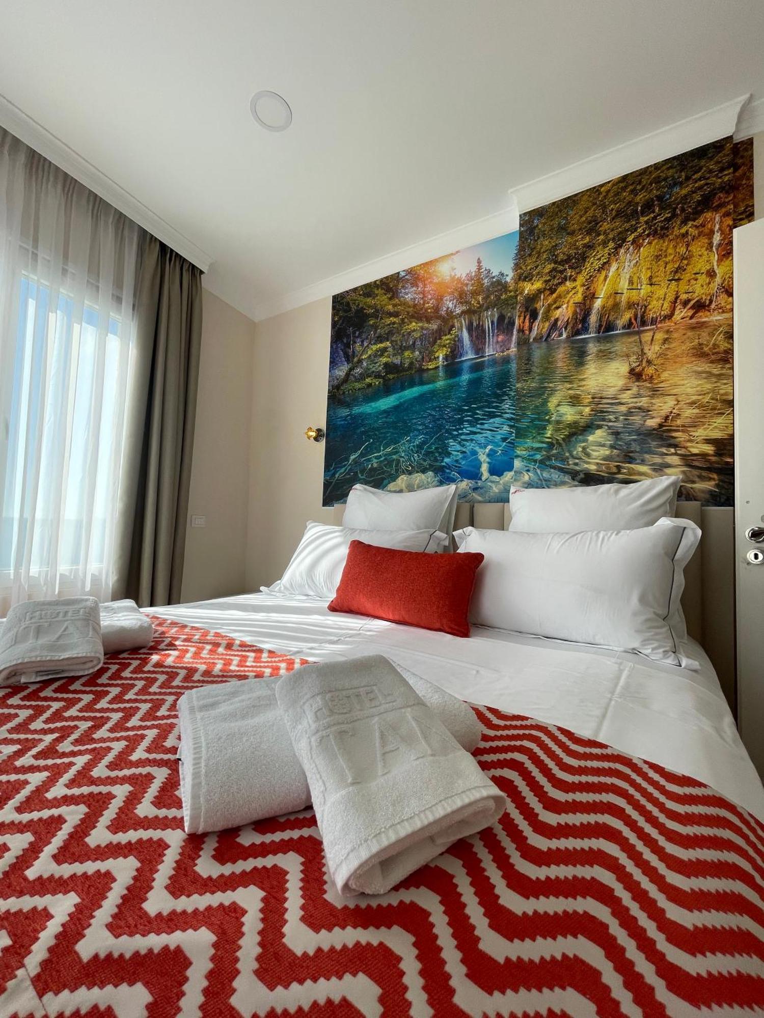 Hotel Britania Vlore Ruang foto