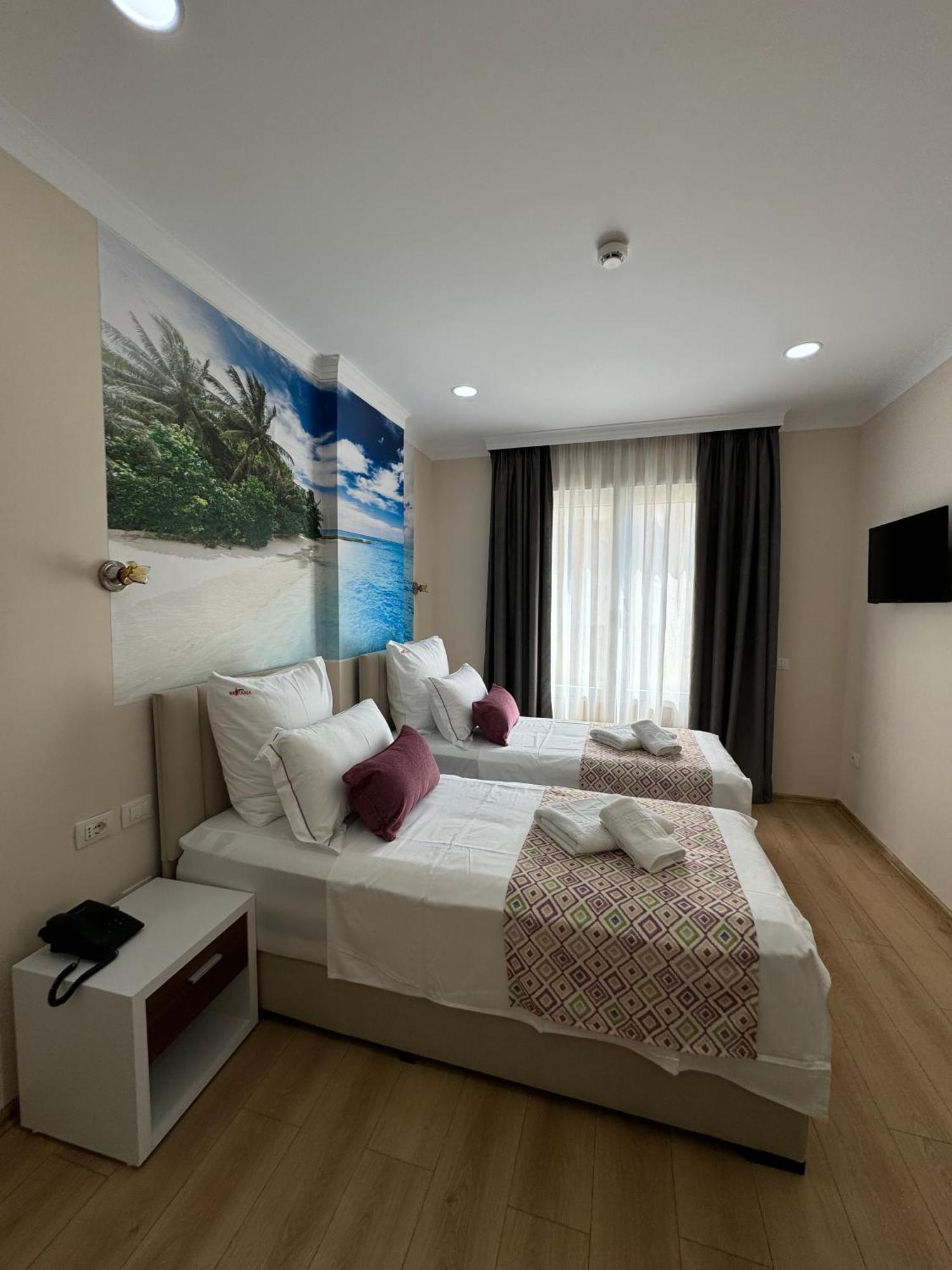 Hotel Britania Vlore Ruang foto