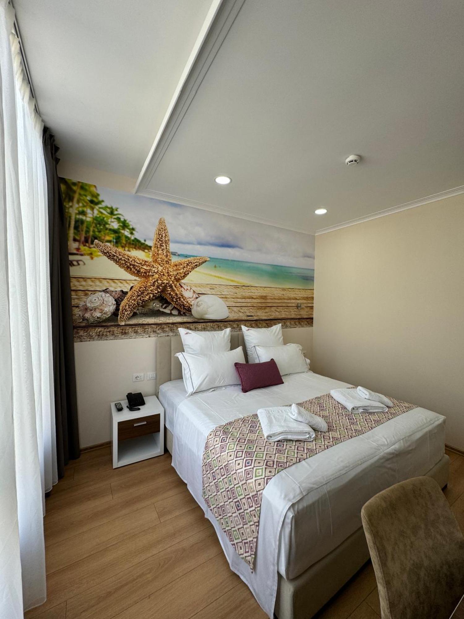 Hotel Britania Vlore Ruang foto