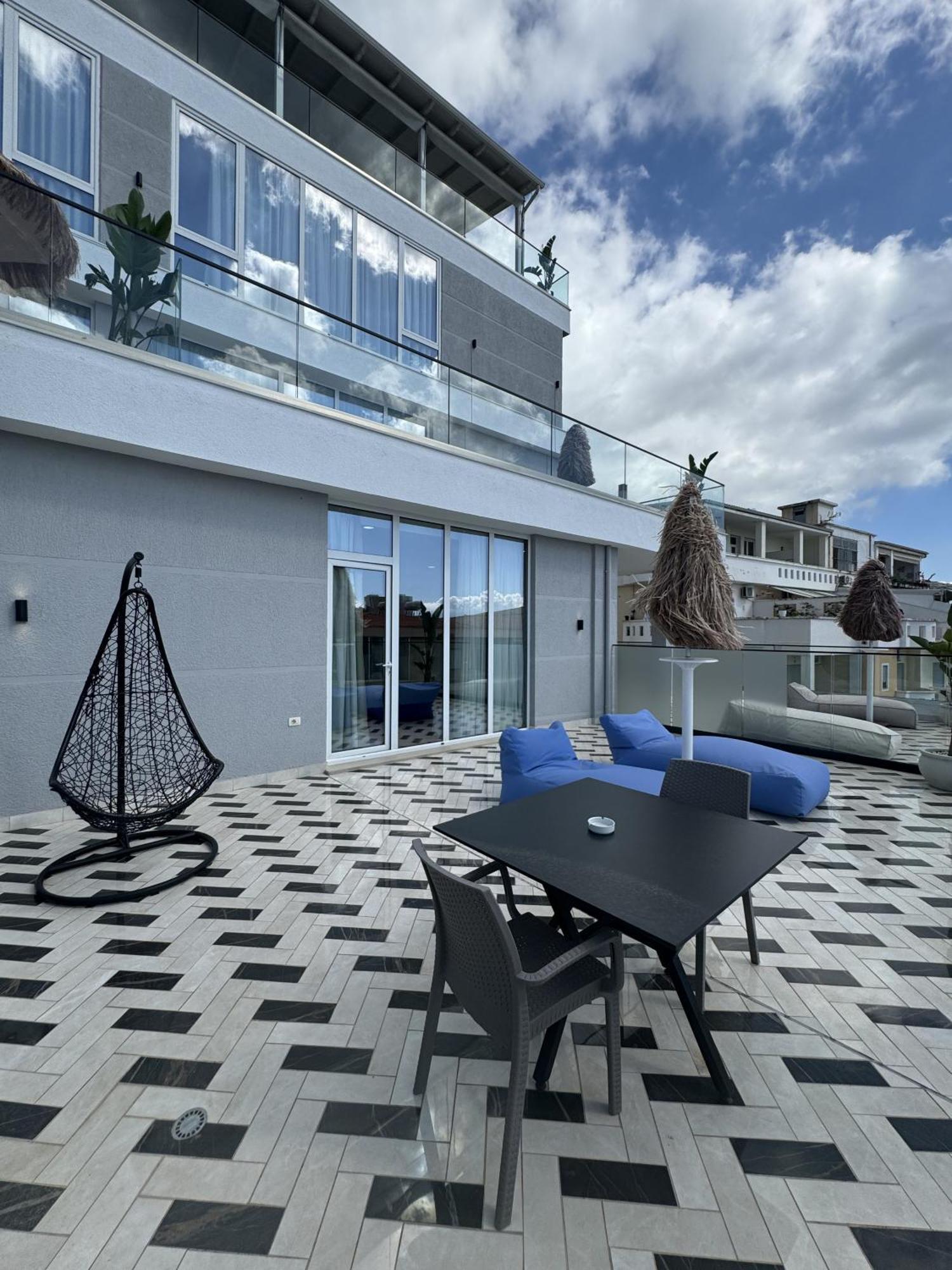 Hotel Britania Vlore Ruang foto