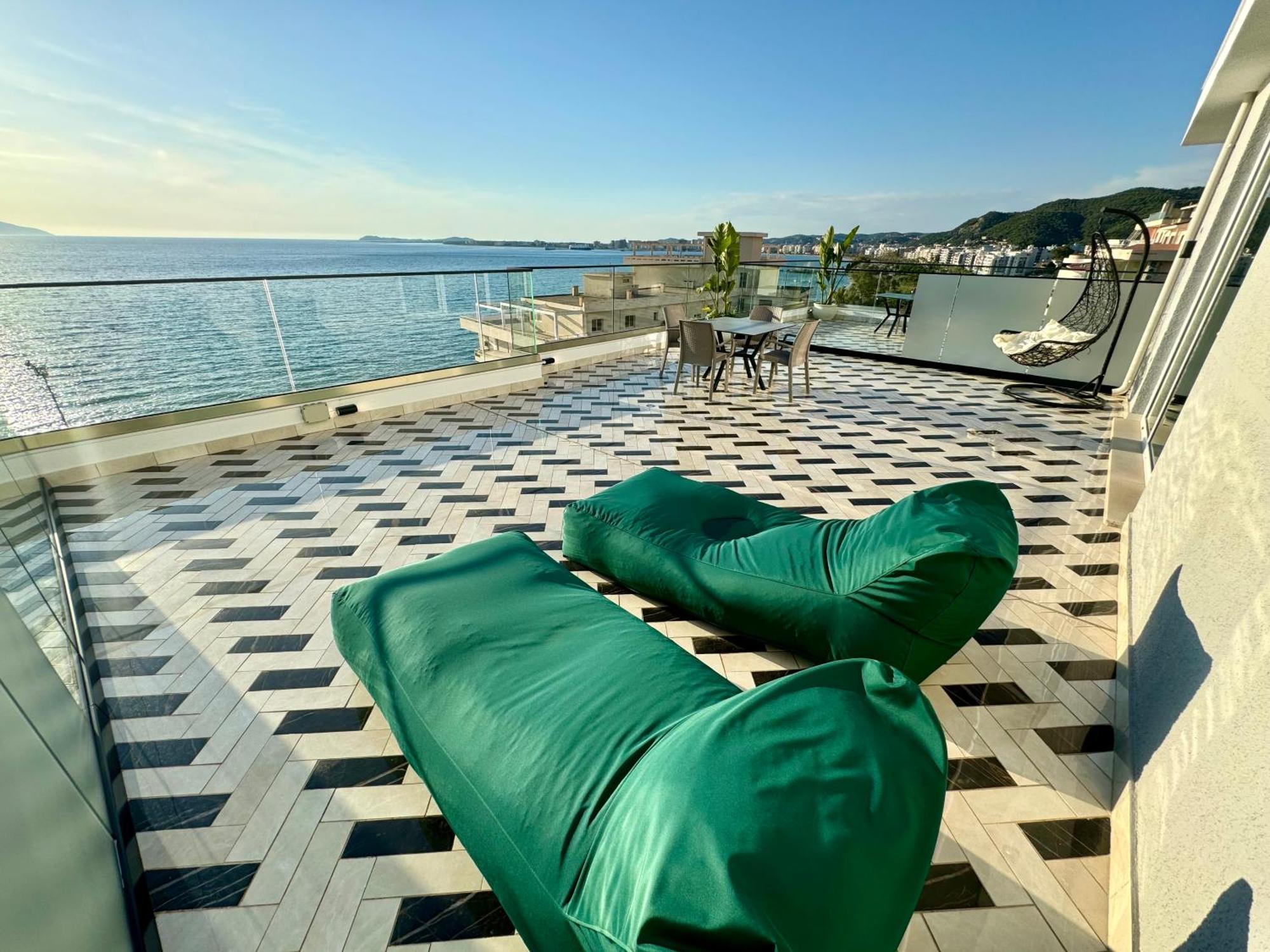 Hotel Britania Vlore Bagian luar foto